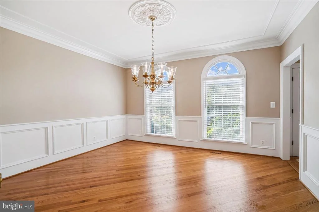 Photo of 8849 TUCKERMAN LANE