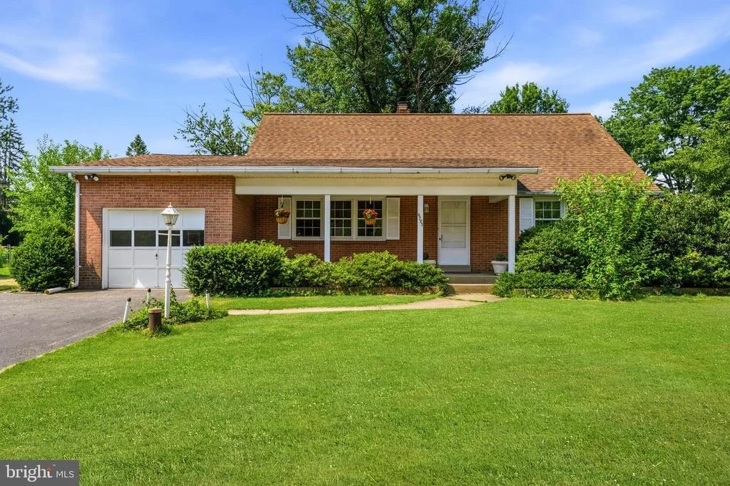 Photo of 6783 SUNNYBROOK DRIVE