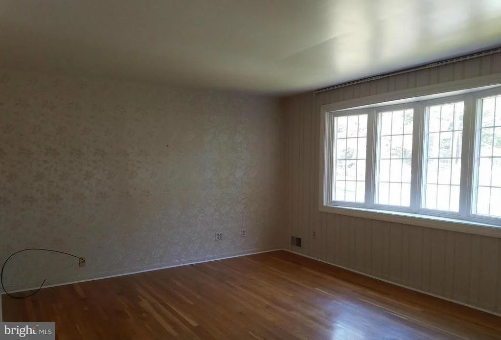 Photo of 3695 GARDINER ROAD