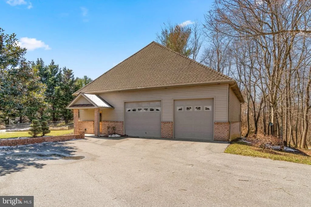 Photo of 3155 CLARHO CIRCLE