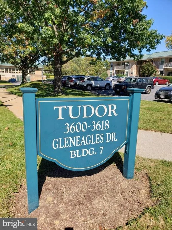 Photo of Unit 73A at 3600 GLENEAGLES DRIVE