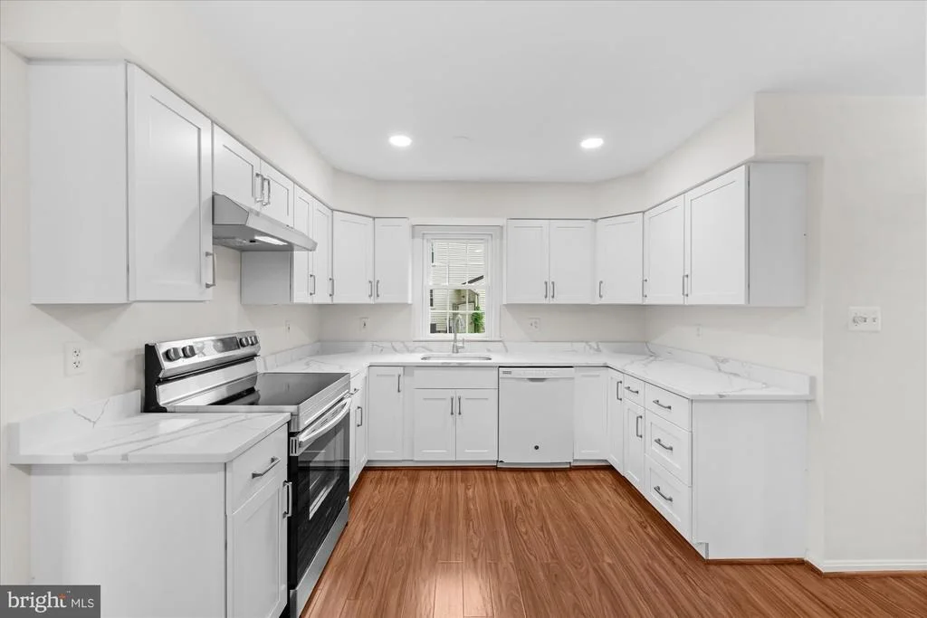 Photo of 8617 ETTA DRIVE
