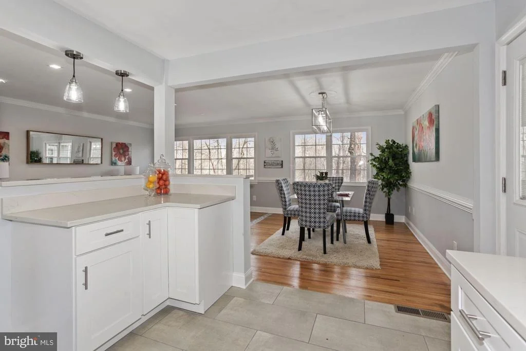 Photo of 6815 GILLINGS ROAD