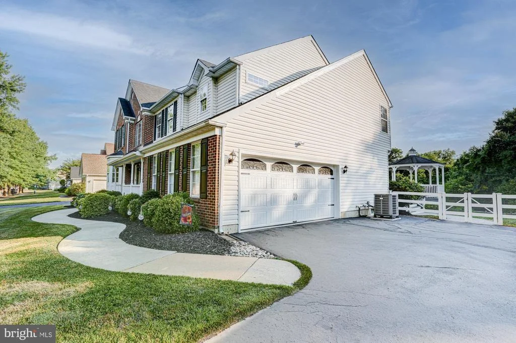 Photo of 78 WILLOW GROVE MILL DRIVE