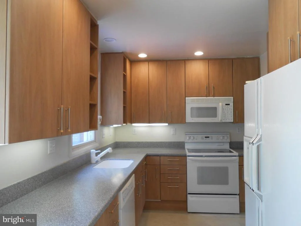 Photo of 3526 OLYMPIC STREET