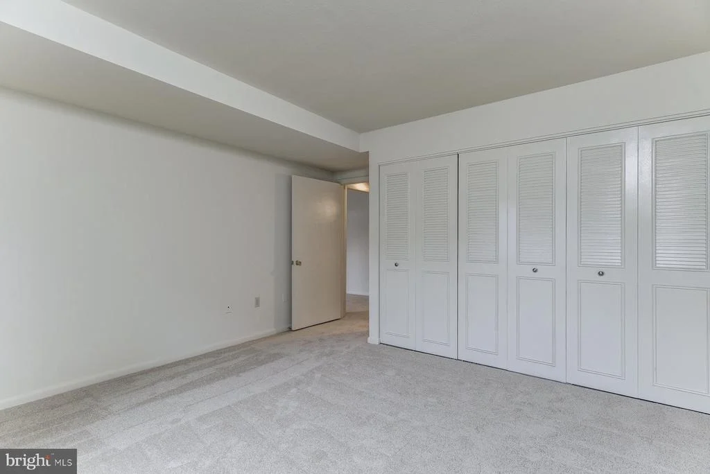 Photo of Unit 82F at 3632 GLENEAGLES DRIVE