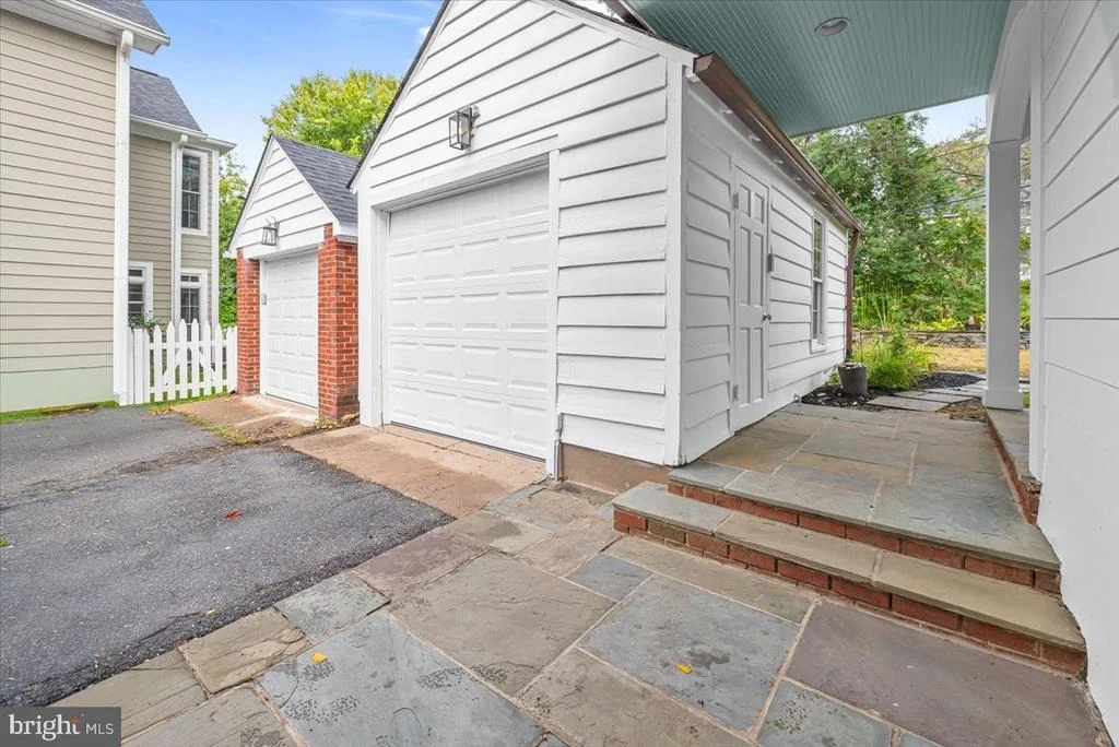 Photo of 4613 CHEVY CHASE BOULEVARD