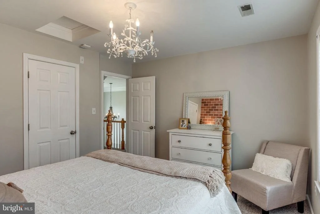 Photo of 7872 SLY FOX LANE
