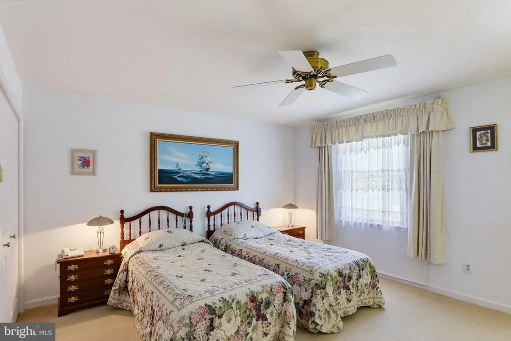 Photo of 375 SUNSHINE WAY