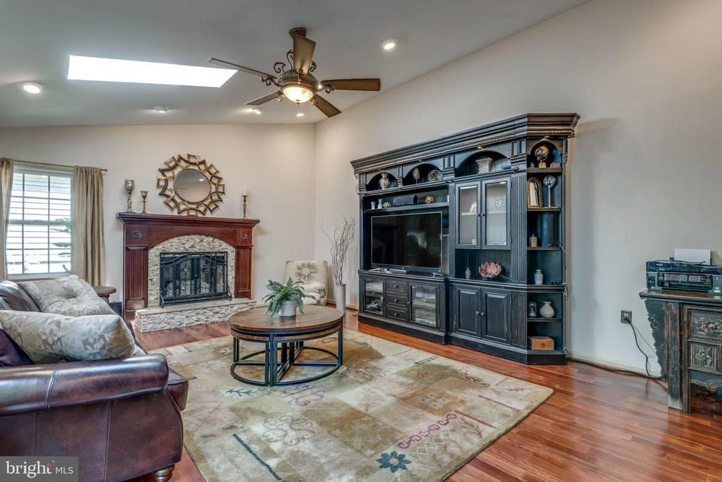 Photo of 13369 SCOTSMORE WAY