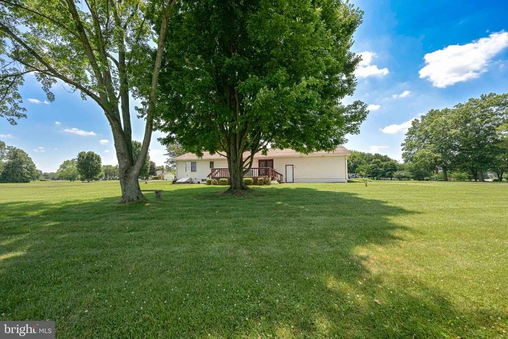 Photo of 508 LAKE DRIVE