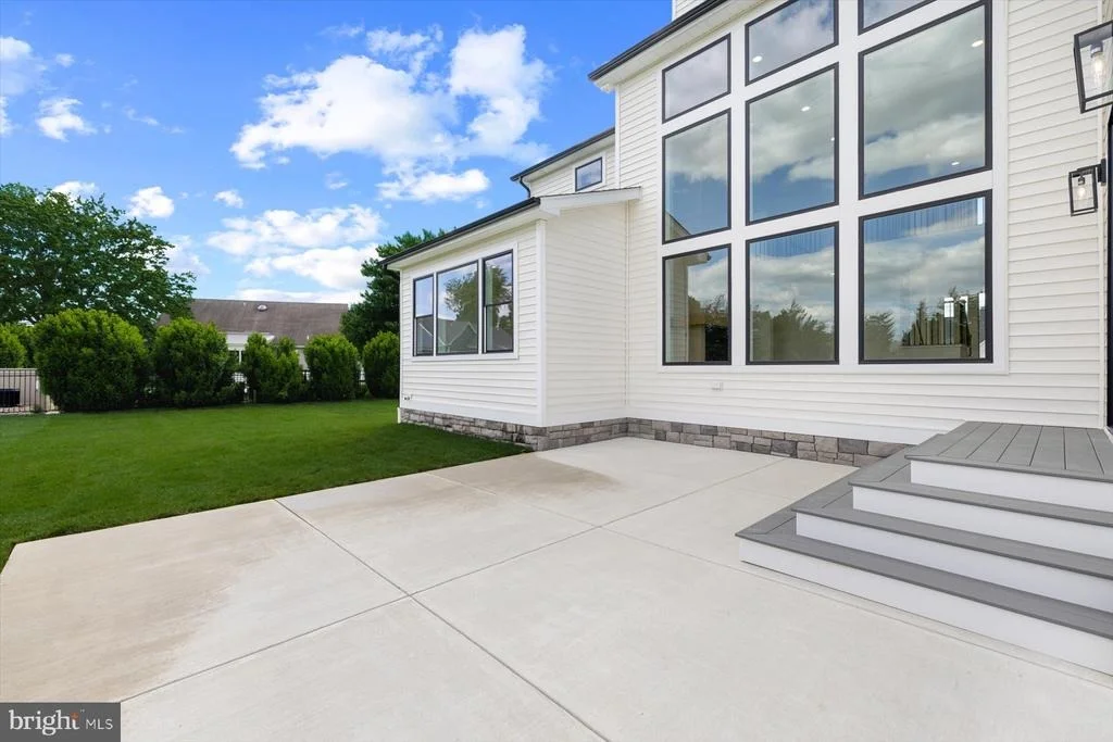 Photo of 3 PERSIMMON LANE