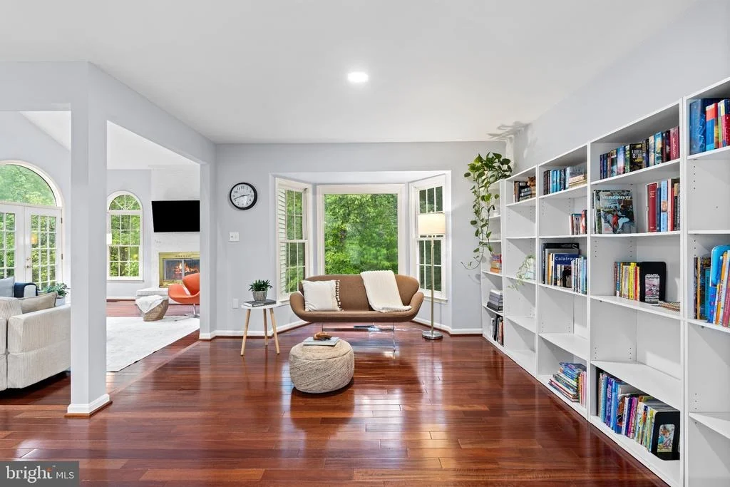 Photo of 6832 COMPTON HEIGHTS