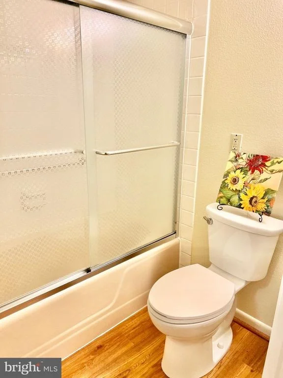 Photo of Unit 101B at 3640 GLENEAGLES DRIVE