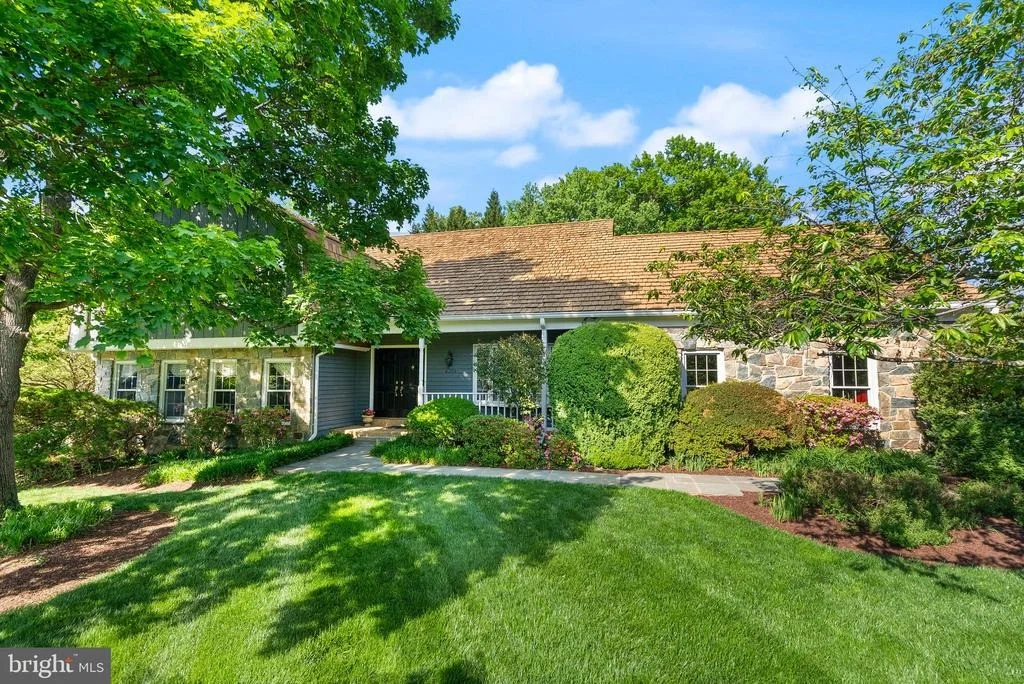 Photo of 6354 CHOWNING PLACE