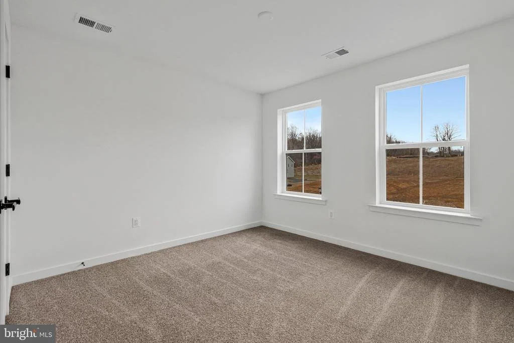 Photo of 2000 ARAM DRIVE