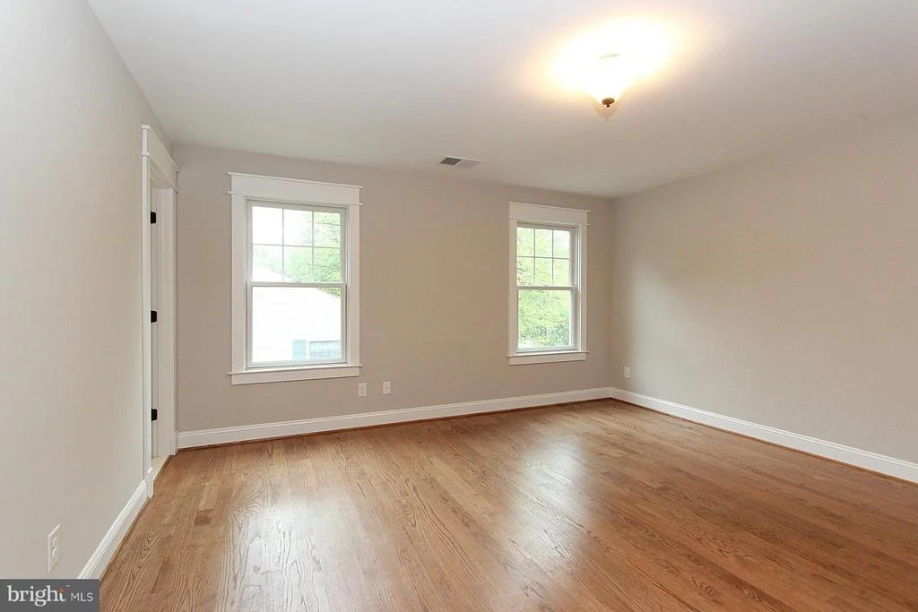 Photo of 6403 OLD DOMINION DRIVE