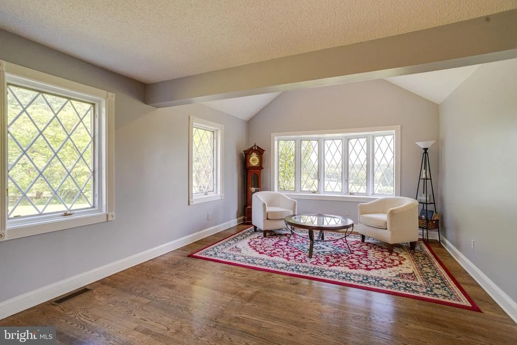 Photo of 2300 KINGS ARMS DRIVE