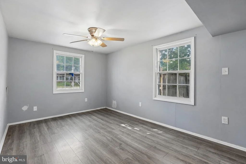 Photo of 720 CHAPELGATE DRIVE