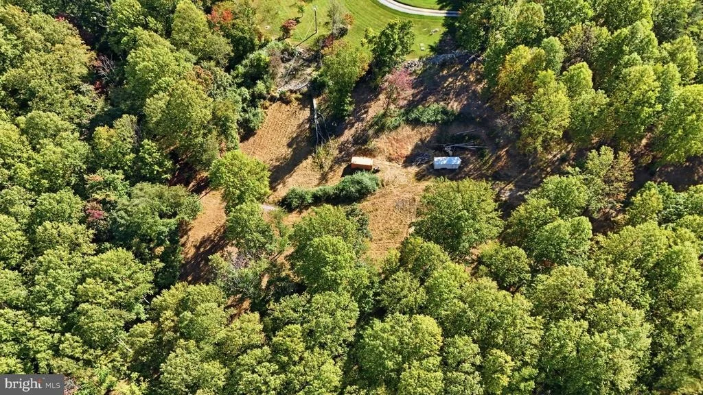 Photo of 8899 HAWBOTTOM ROAD