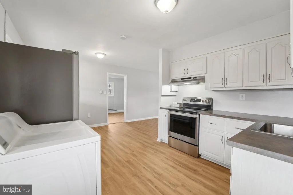 Photo of 1504 W 10TH STREET