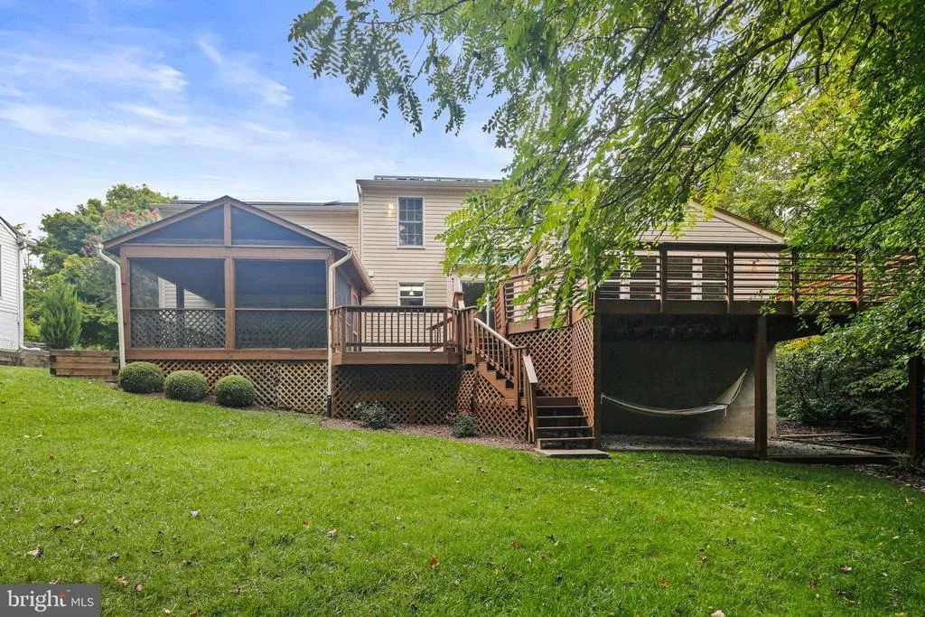 Photo of 8426 SAND CHERRY LANE