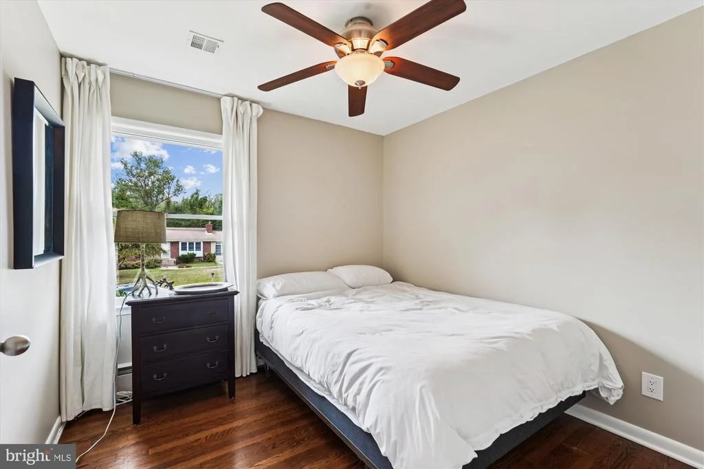 Photo of 15003 LEAR LANE