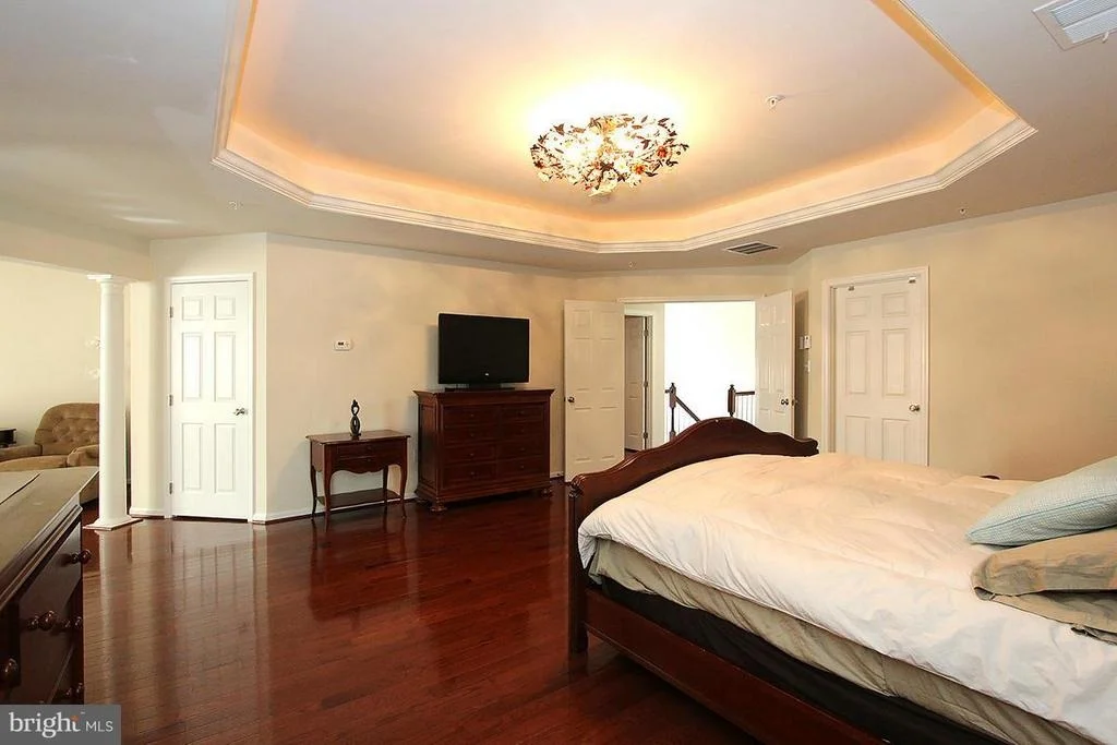 Photo of 13705 VANDERBILT WAY