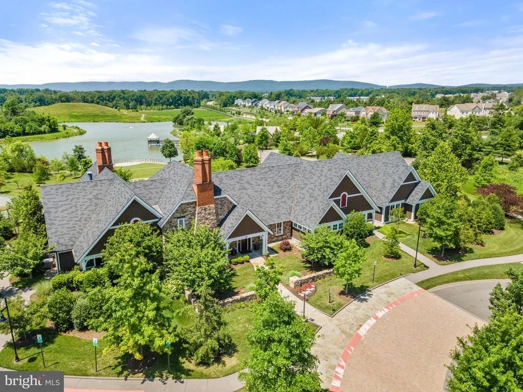 Photo of 41125 SHEFFIELD FOREST DRIVE
