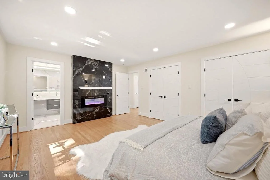 Photo of 8355 ALVORD STREET
