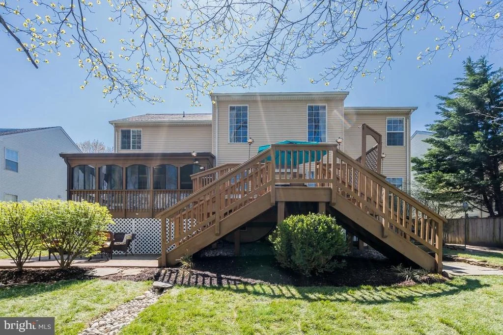 Photo of 17221 PICKWICK DRIVE