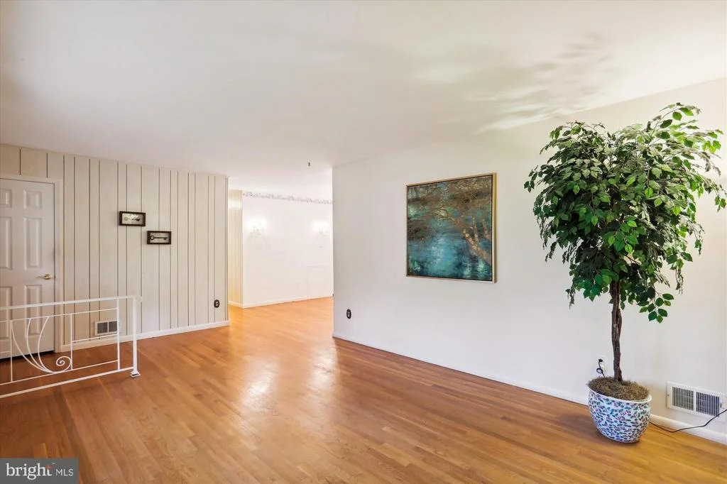 Photo of 12424 LA PLATA STREET