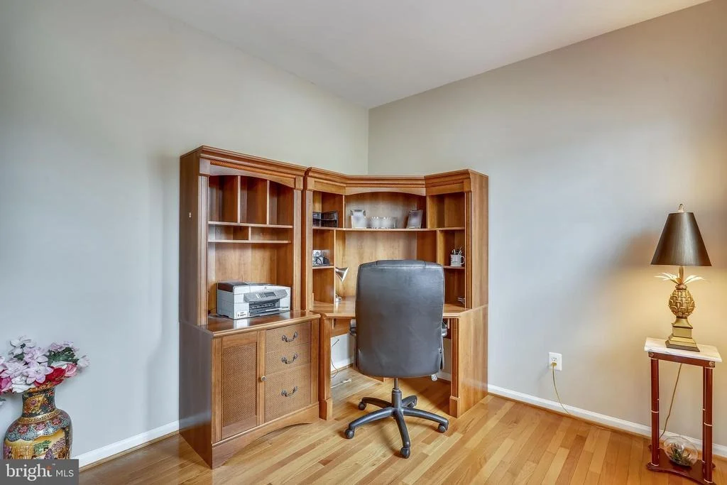 Photo of 8203 STRINGFELLOW PLACE