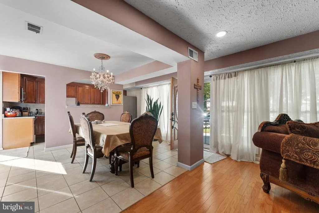 Photo of 11309 CLARA STREET