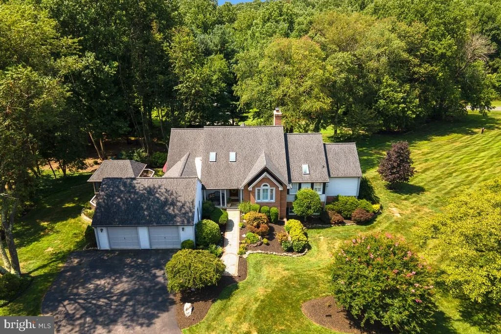 Photo of 17030 BARN RIDGE DRIVE
