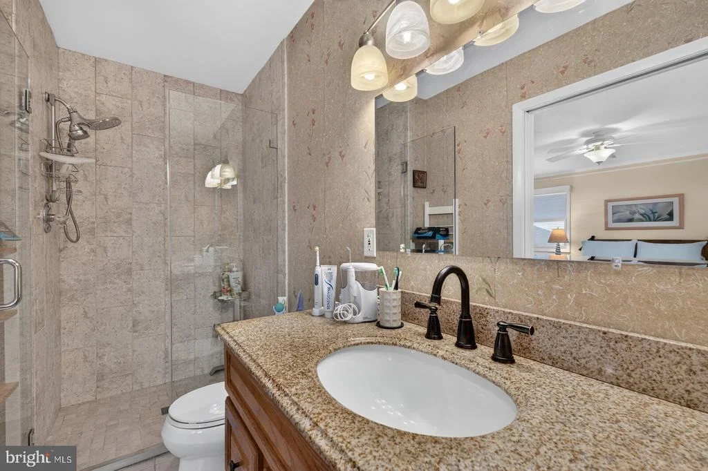 Photo of 18029 LAFAYETTE DRIVE