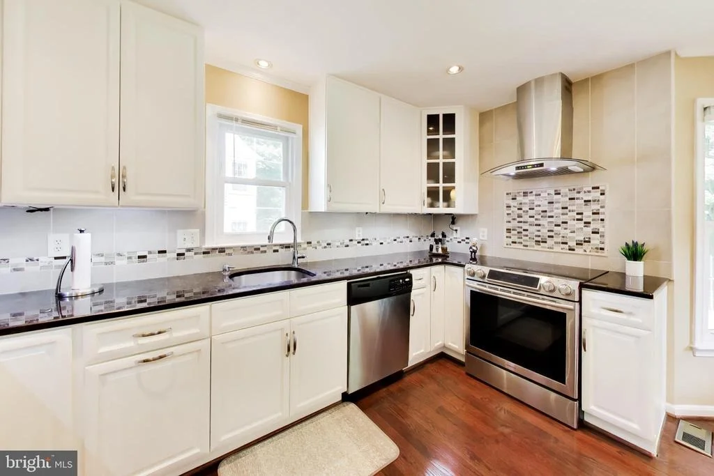 Photo of 435 UPSHIRE CIRCLE