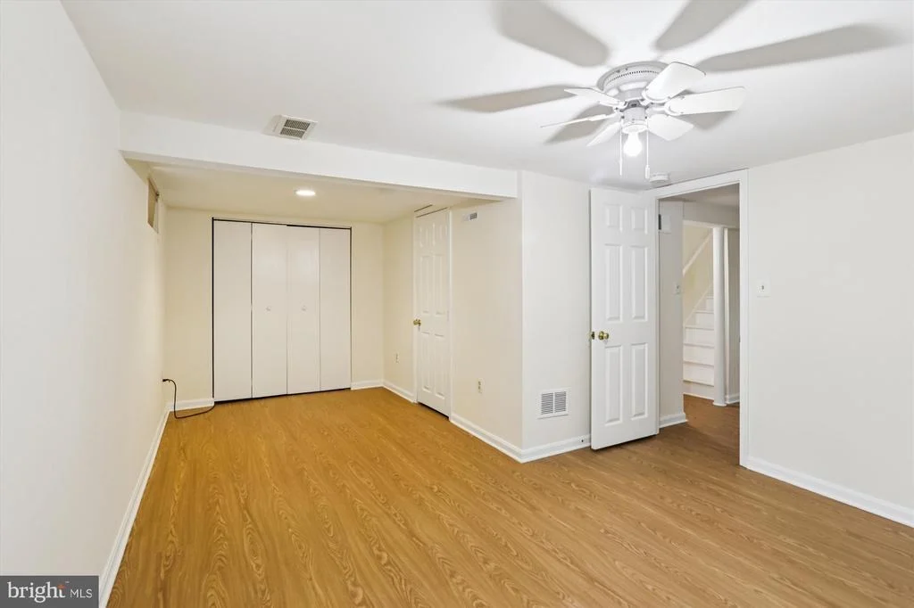 Photo of 12317 MIDDLE ROAD