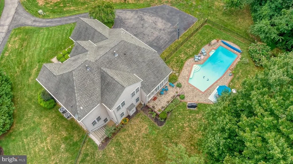 Photo of 105 BOWER LANE
