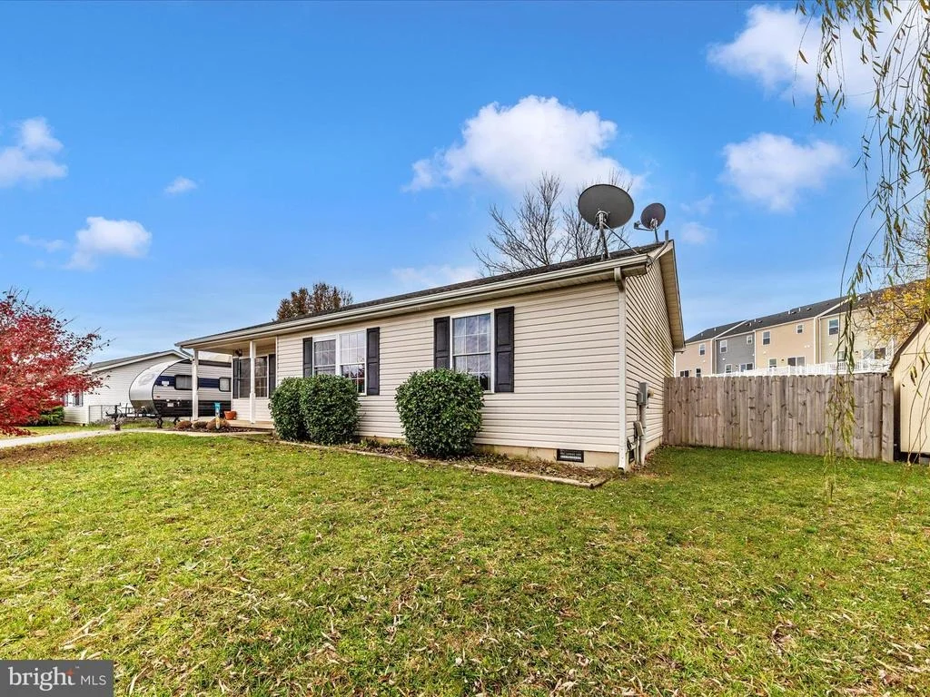 Photo of 119 ROBELEI DRIVE