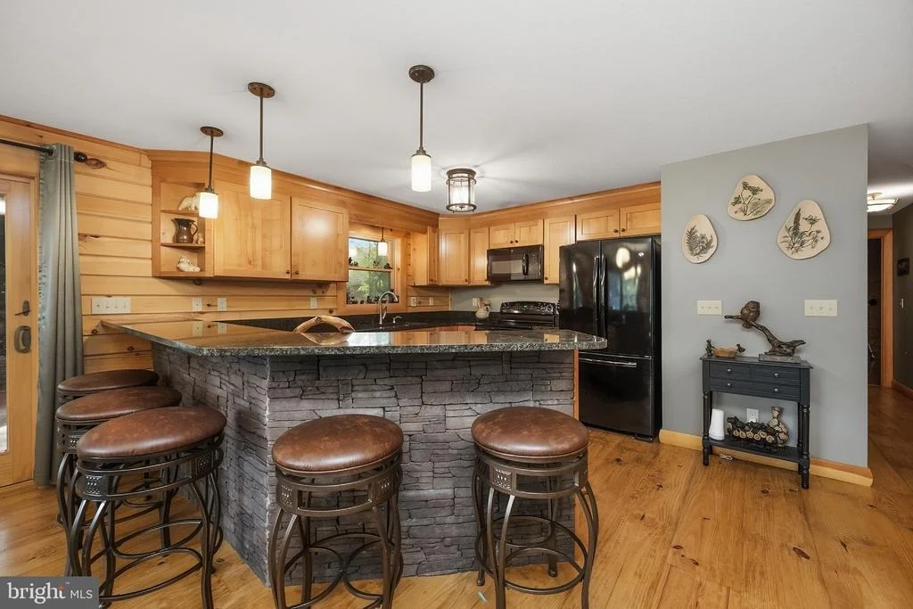 Photo of 36 GREENSTONE WAY