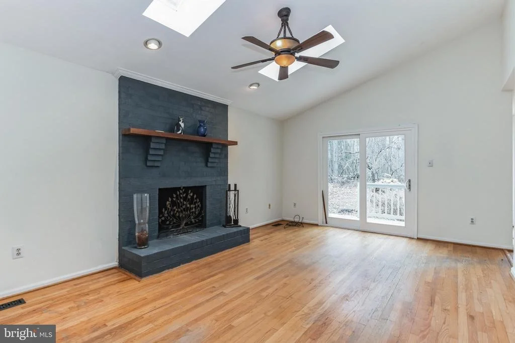 Photo of 8000 SENECA VIEW DRIVE