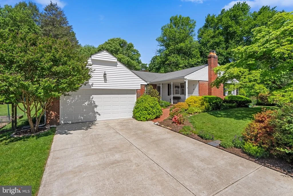 Photo of 13230 BREGMAN ROAD