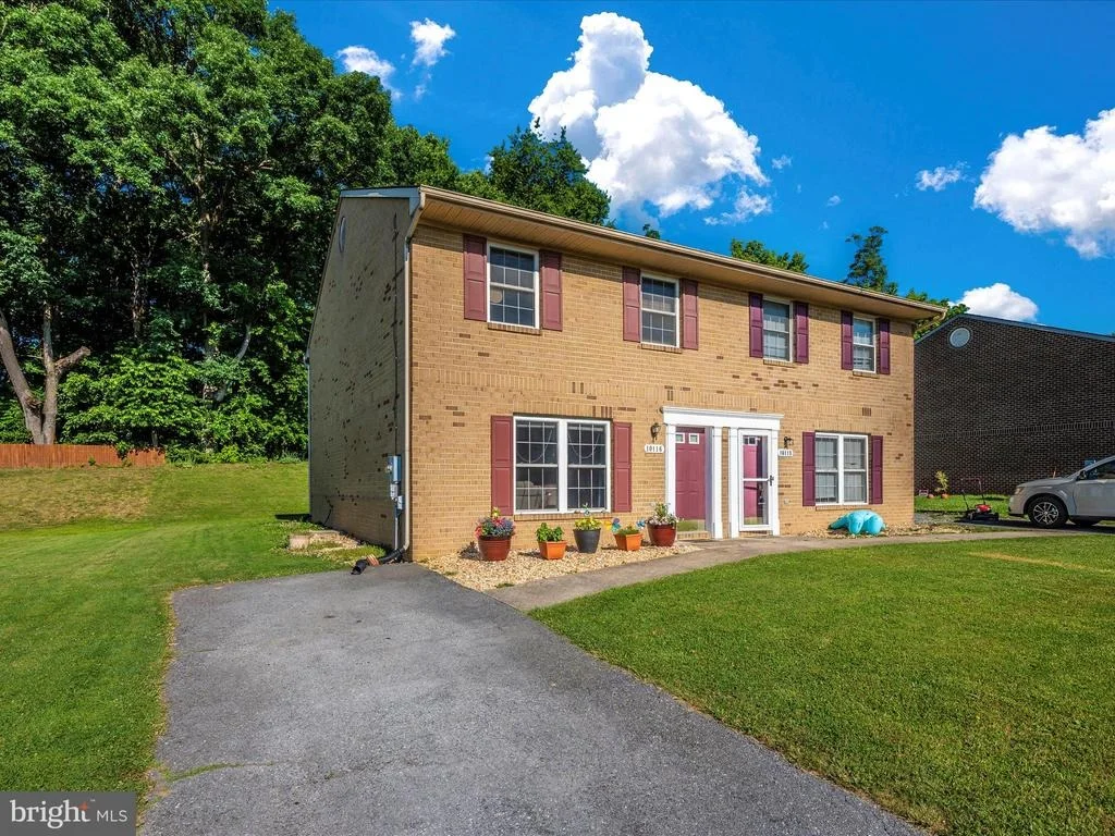 Photo of 10116 SAINT GEORGE CIRCLE