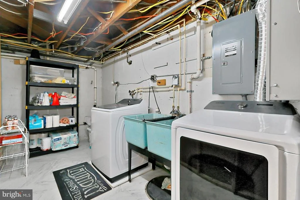 Photo of 4221 SAINT JEROME DRIVE