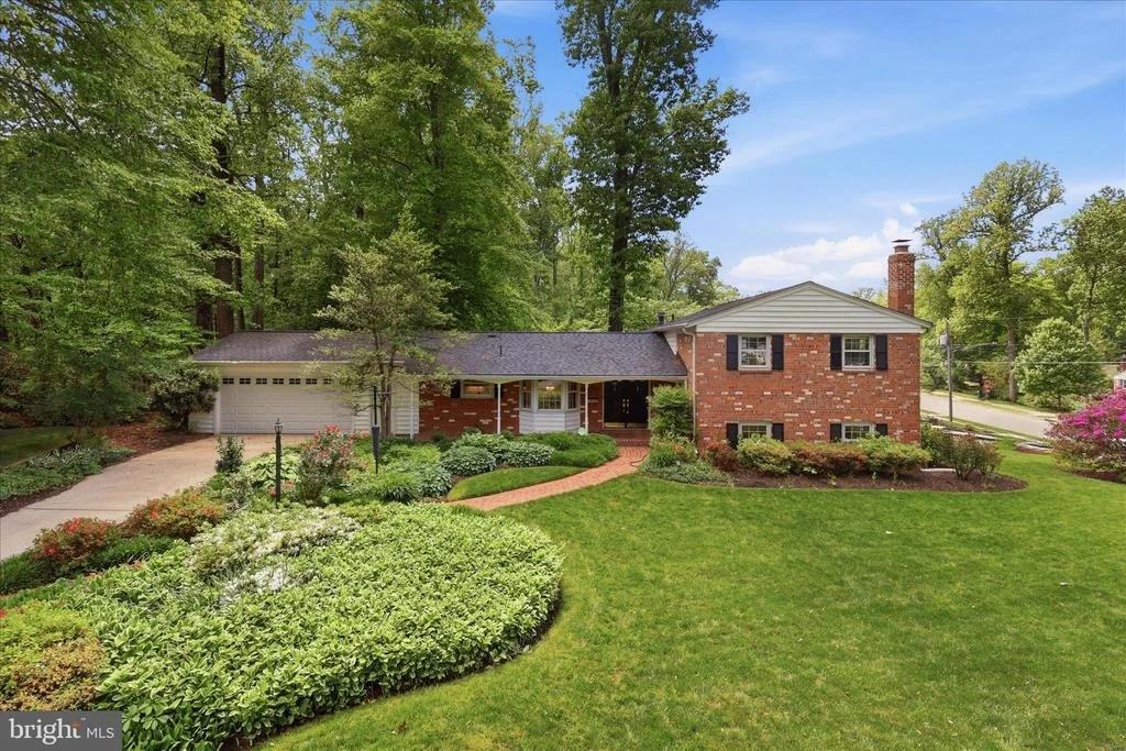 Photo of 4701 RED FOX DRIVE