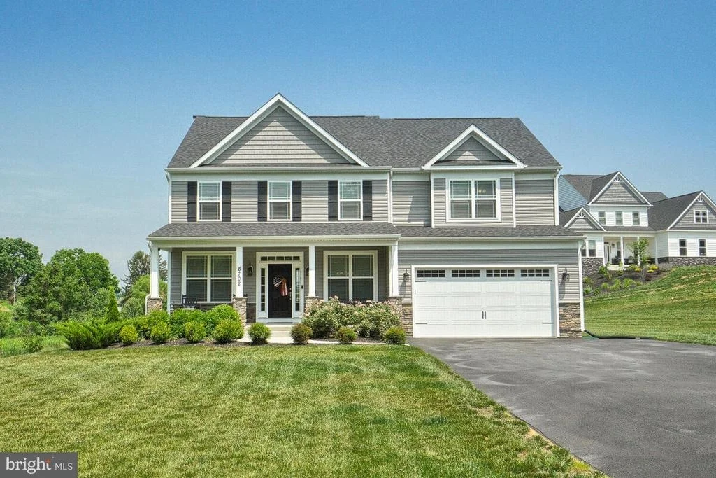 Photo of 8702 HAWBOTTOM ROAD