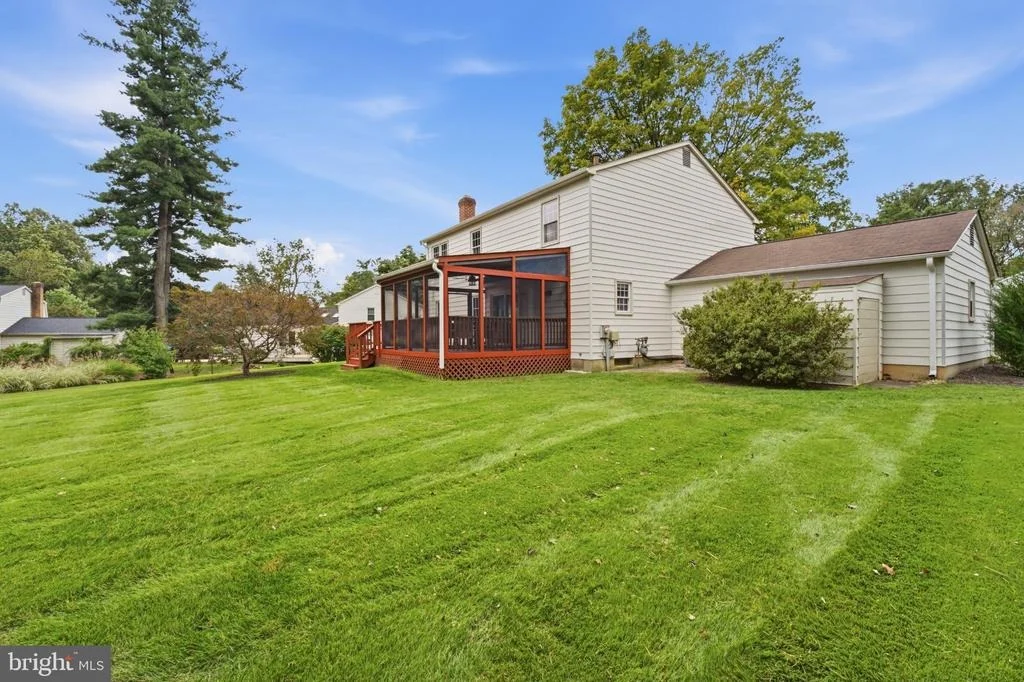 Photo of 16005 WALLINGFORD ROAD