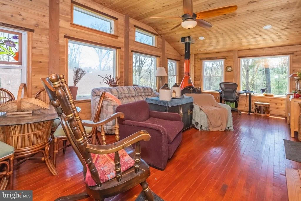 Photo of 827 PENN POINT ROAD