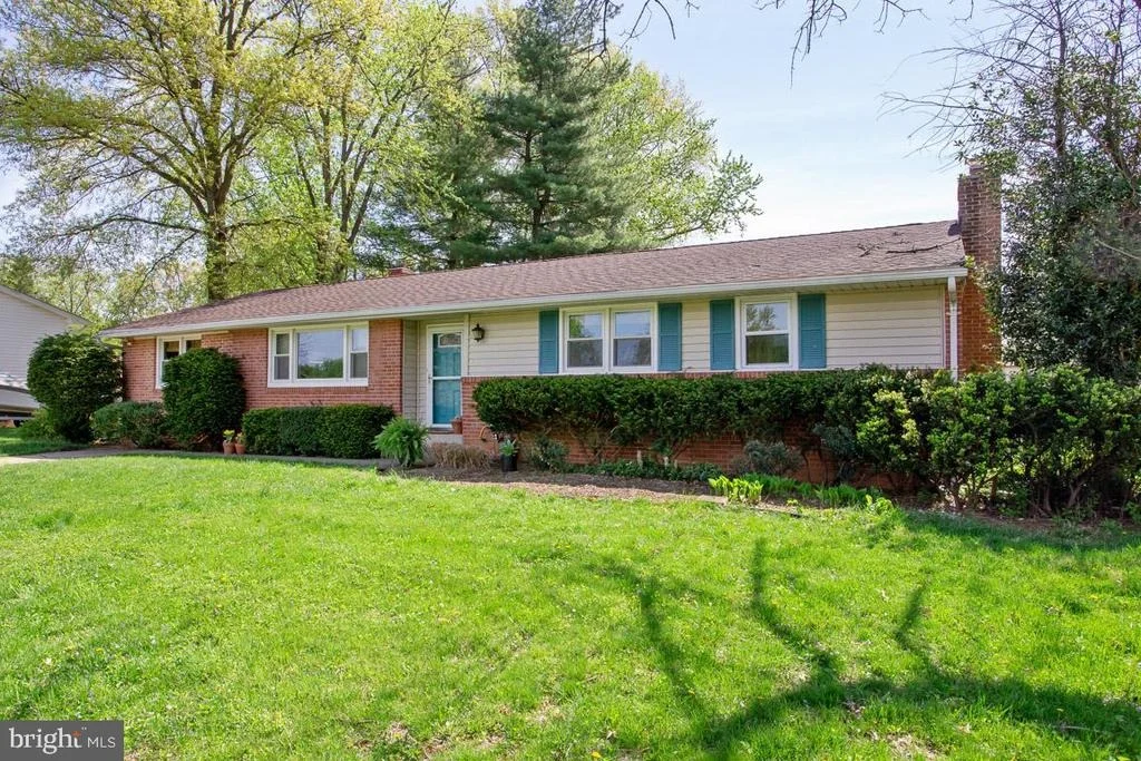 Photo of 7995 ALADDIN DRIVE